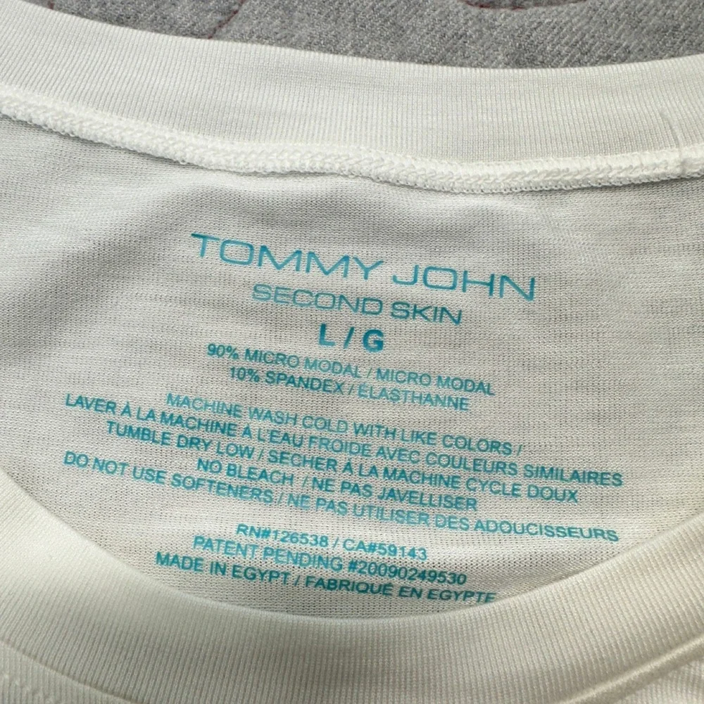 Tommy John Second Skin Undershirt White Crew Neck / Mens Large